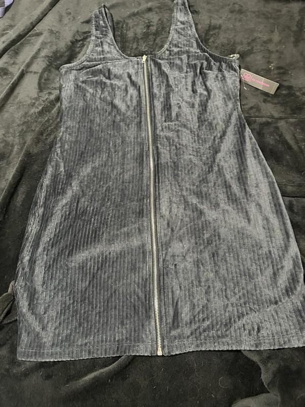 No Boundaries Women's Jumper Dark Grey Velvet Big Zipper NWT