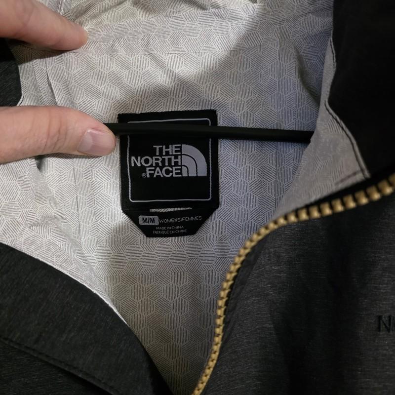 North Face Womens Dark Heathered Gray Dryvent Magnolia Rain Jacket Size Medium