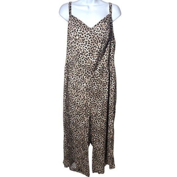 NWOT Torrid Challis Cullote Leopard Animal Print Jumpsuit Chic Summer 3X