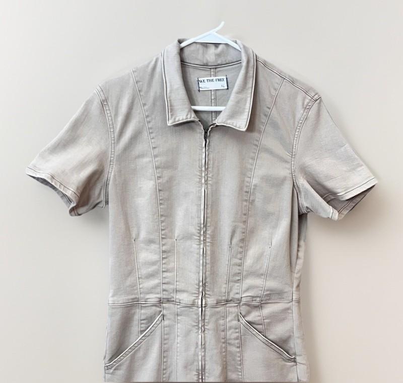 NWOT We The Free Women’s Jayde Denim Jumpsuit Khaki Zipper Flare Leg Size XL