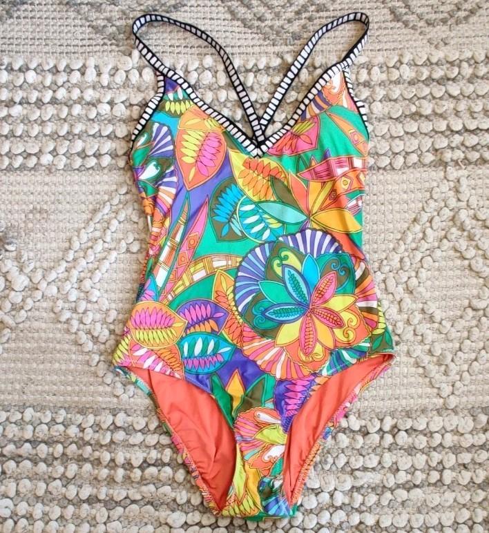 NWT $148 Sz 8 Trina Turk Montezuma One Piece Bathing Suit