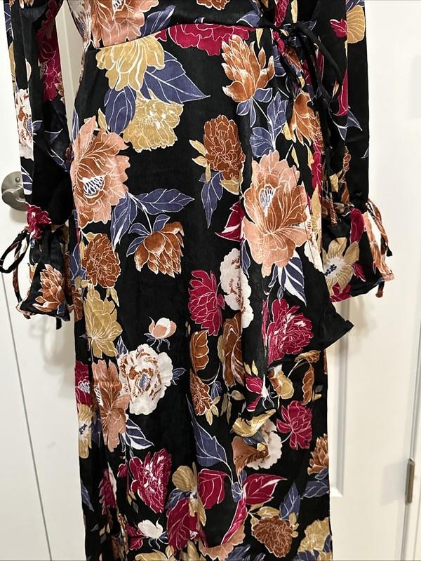 NWT Band Of The Free Floral Hi-Lo Wrap Maxi Dress Black Berry M