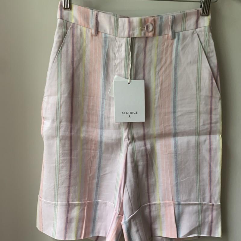 NWT Beatrice B Multicolor Linen Blend Bubble Bermuda Short Size 44 Italy. $263