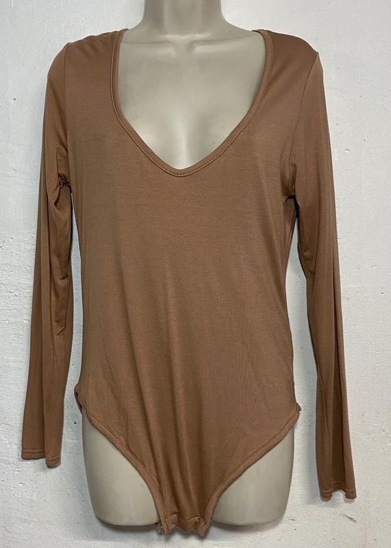 NWT Boohoo Size 10 Bodysuit Tan Jannie Long Sleeve V-Neck Stretch