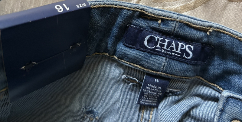 NWT CHAPS CROPPED BLUE JEAN TROUSERS SIZE 16