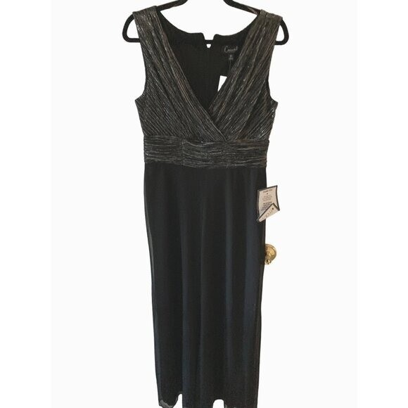 NWT Connected Petite Sleeveless V-Neck Metallic Jumpsuit 6 P