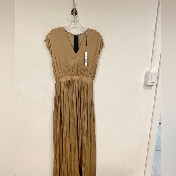 NWT Elie Tahari Draped Shoulder Jumpsuit In Bronze Size 2