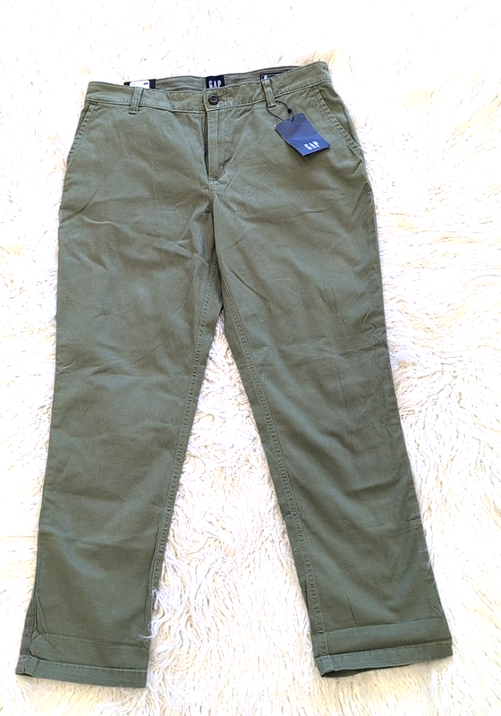 NWT Gap Women's Relaxed Girlfriend Clover Size 8