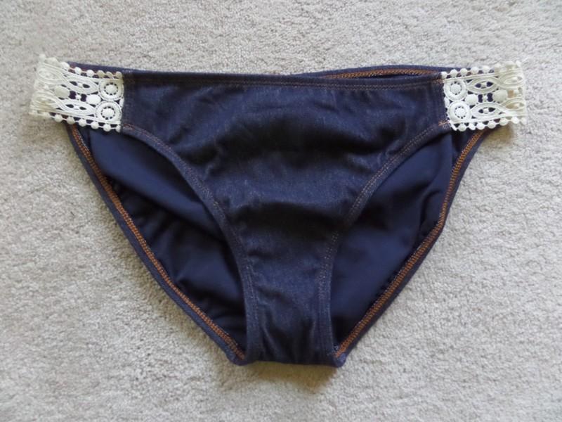 NWT Kenneth Cole Crochet-Trim Denim Bikini Bottom size L Blue Cream Sexy Hot