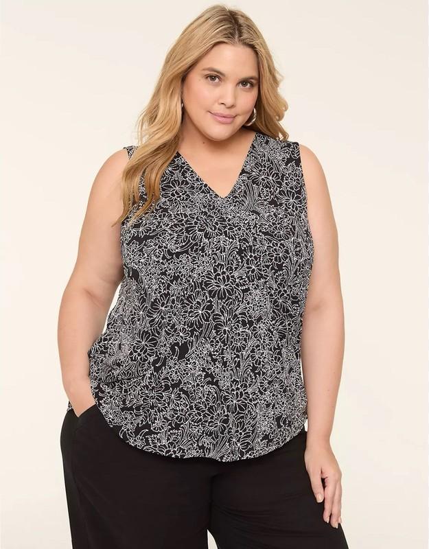 NWT Lane Bryant Black & White Swing Sleeveless Pleat Front Top Plus Size 30/32