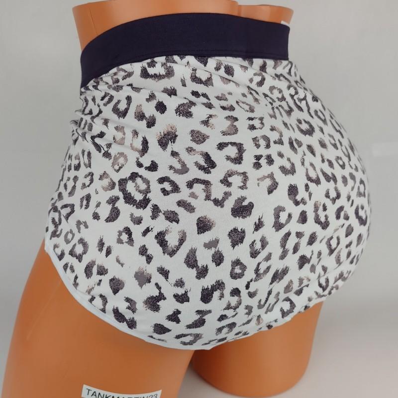 NWT LANE BRYANT CACIQUE COTTON FULL BRIEF 18/20 PLUS ANIMAL PRINT PURPLE WHITE
