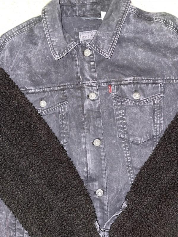 NWT Levi's Acid Washed Sherpa Sleeve Trucker Jacket Womens XL Black $180. F4