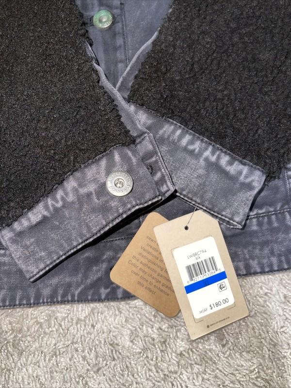 NWT Levi's Acid Washed Sherpa Sleeve Trucker Jacket Womens XL Black $180. F4