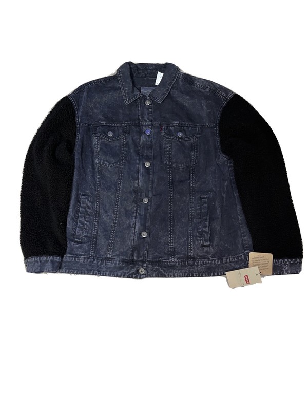 NWT Levi's Acid Washed Sherpa Sleeve Trucker Jacket Womens XL Black $180. F4