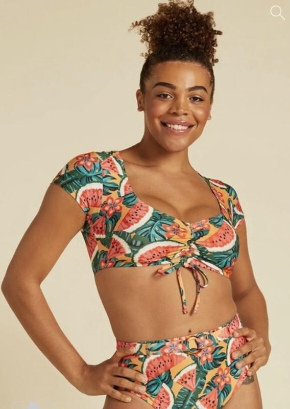 NWT ModCloth Boardwalk Bliss Crop Bikini Top - Watermelon - Size Medium