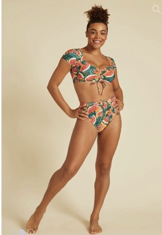 NWT ModCloth Boardwalk Bliss Crop Bikini Top - Watermelon - Size Medium