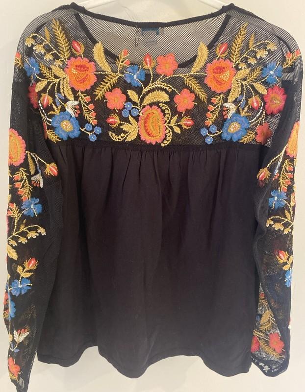 NWT Sundance Catalog Belle Soirée Top In Black Size M $128
