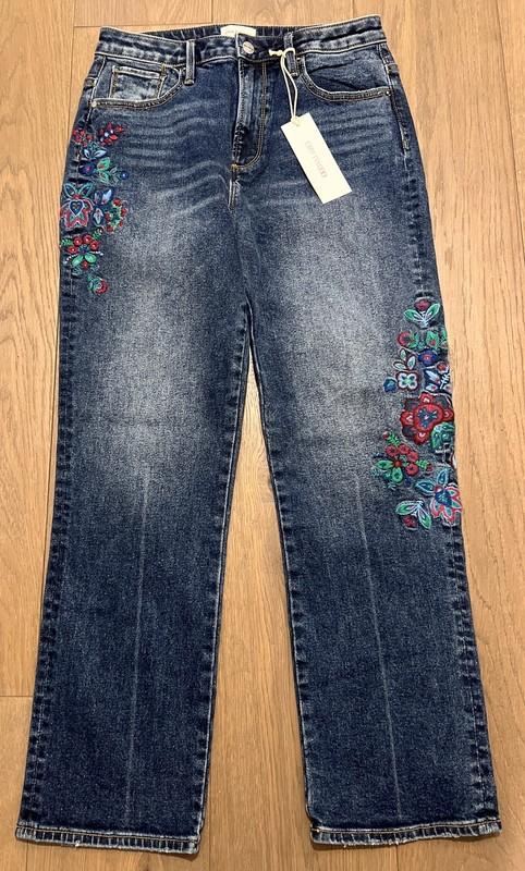 NWT Sundance Driftwood Embroidered “Stella Flashflower Jeans” Size 31 x 27 $138