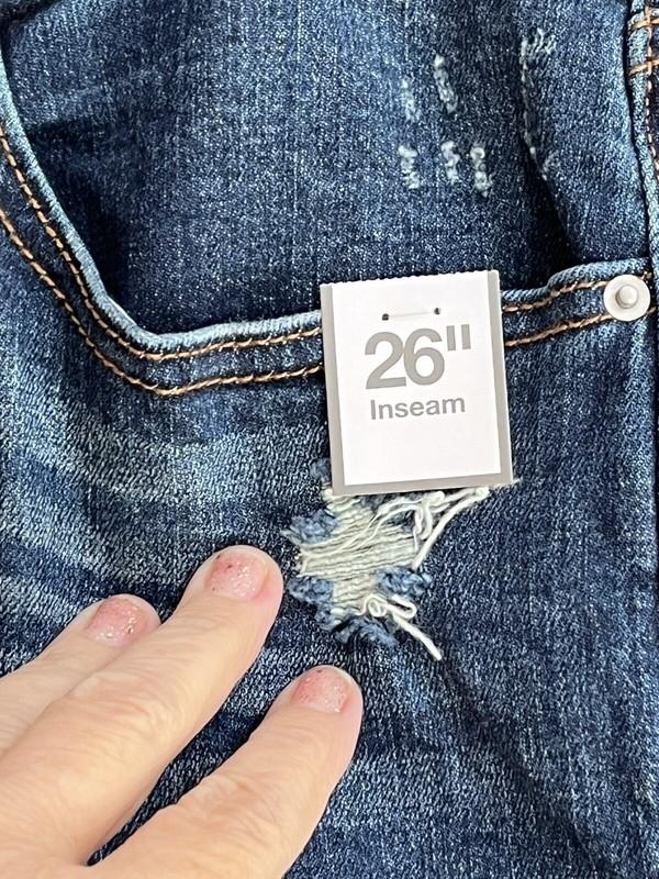 NWT Time And Tru Sz 18 Slim Mid-Rise Boyfriend Crop Distressed Jeans Pants