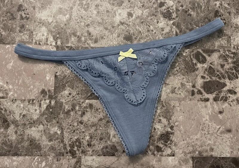 NWT VICTORIA'S SECRET BLUE FLORAL LACE BOW PICOT THONG V STRING PANTIES