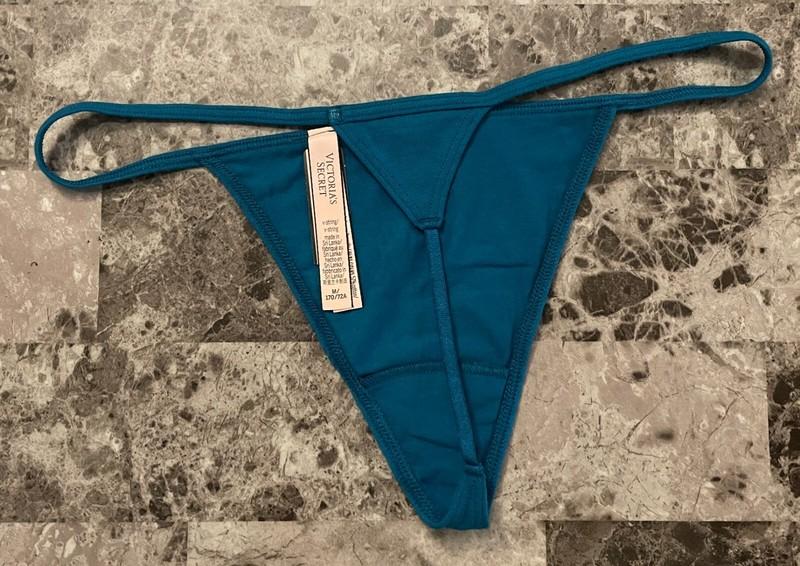 NWT VICTORIA'S SECRET M TURQUOISE BLUE GOLD LOGO STRETCH V STRING THONG PANTIES