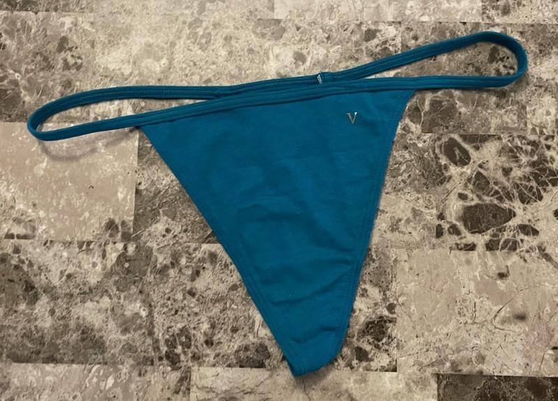 NWT VICTORIA'S SECRET M TURQUOISE BLUE GOLD LOGO STRETCH V STRING THONG PANTIES