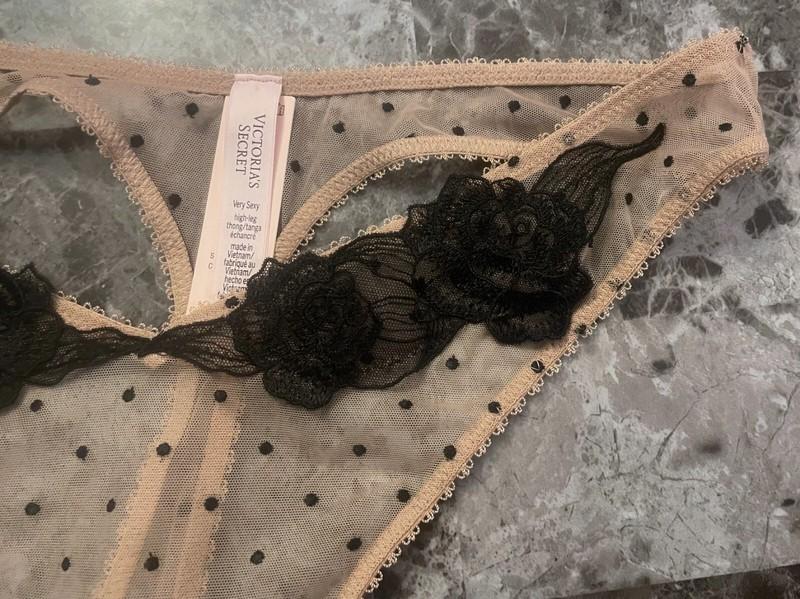 NWT VICTORIA'S SECRET NUDE MESH BLACK POLKA DOT LACE HIGH LEG THONG PANTIES