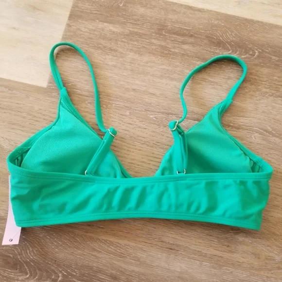 NWT Wild Fable Green Bikini Top Size Medium
