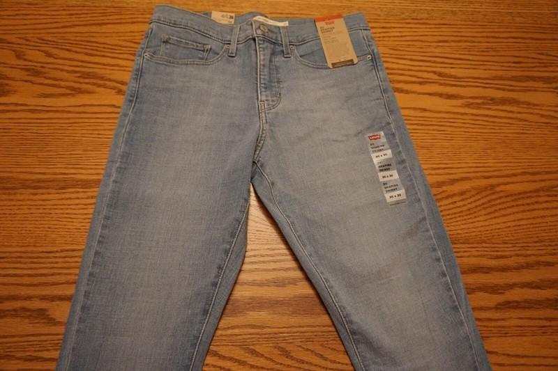 NWT WOMEN'S LEVI JEANS 311 Multiple Sizes Shaping Skinny Stretch Mid Rise $69.50