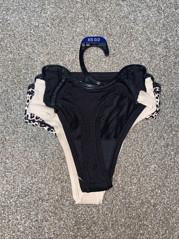 NWT Womens Joyspun Solid/Cheetah 3 Pack Stretch Thong Panties Size XS 2