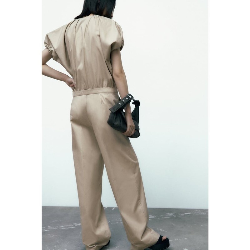 NWT Zara Voluminous Jumpsuit XS Khaki Beige Zip Flight Suit Utility Minimalist