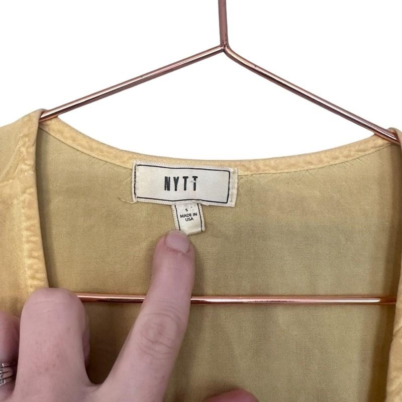 Nytt Golden Yellow Long Sleeve Front Tie Jumpsuit Size Small