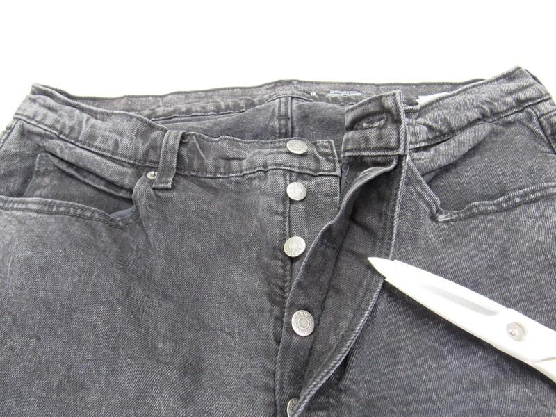 OLD NAVY Women’s Black Extra High Rise Button Fly Jeans 16 [ 36W 44 Hips 28L ]