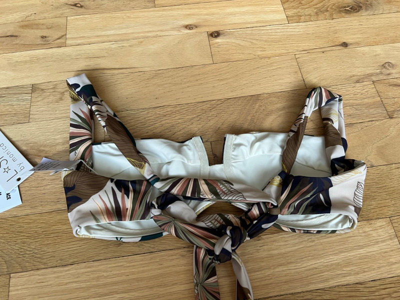 Org. $110 NWT LA Space By Monica Wise Women's Camellia Swim Bra Size: M