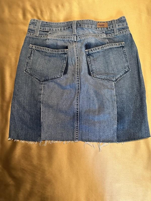 Paige Women Size 25 Blue Washed Raw Hem Denim Mini Skirt