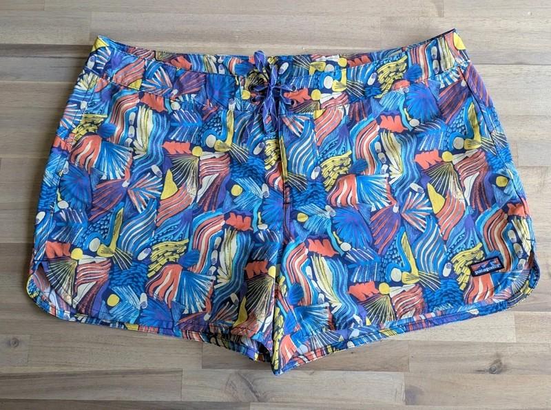 Patagonia Wavefarer Boardshorts 5" NWT (Sz 16)