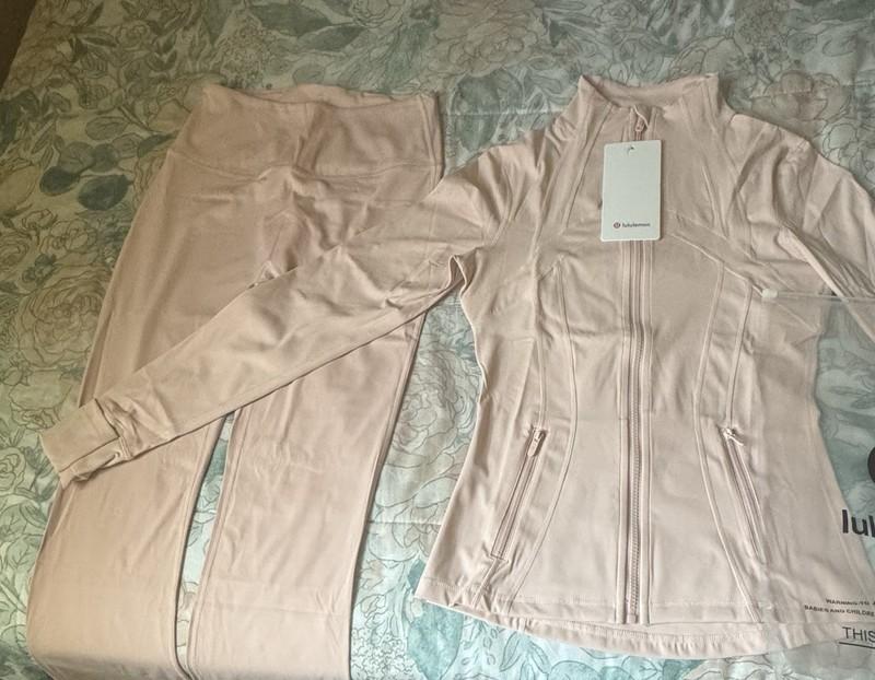 Pink Lululemon Set Jacket And Pants Size 4 Excellent Condition