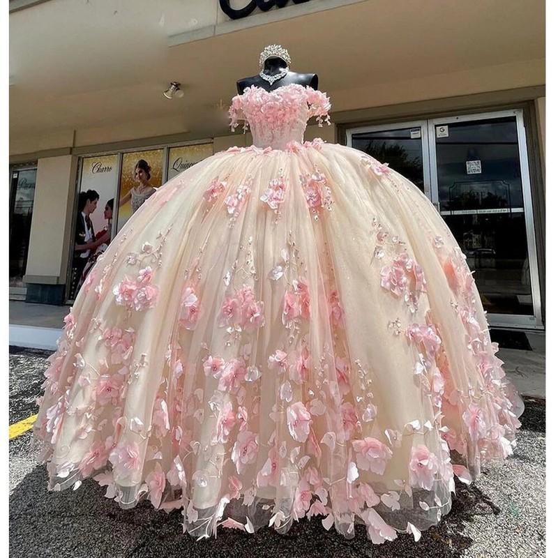 Pink Tulle Quinceanera Dresses Sweetheart Ball Gown Princess Party Gown Sweet 16