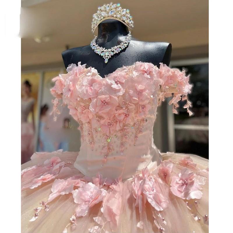 Pink Tulle Quinceanera Dresses Sweetheart Ball Gown Princess Party Gown Sweet 16