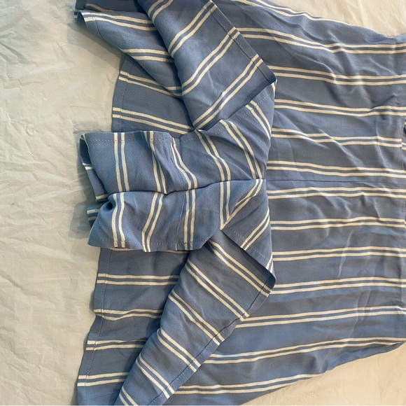 Privacy Please Revolve Plunge Stripe Ruffle Romper Blue White Size Small