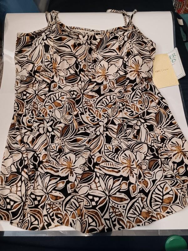 QVC It Fits Slender thighs 26W plus size womens One Piece Floral Swimsuit