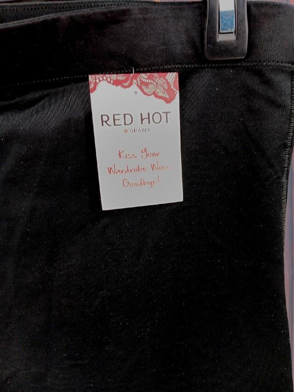 Red Hot Spanx Small 10182r Very Black Moderate Control Luxe & Lean Half Slip