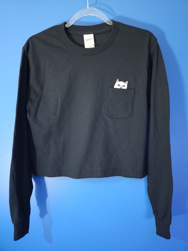 RIP N DIP WOMANS CROPPED CUT L/S Shirt Size Small