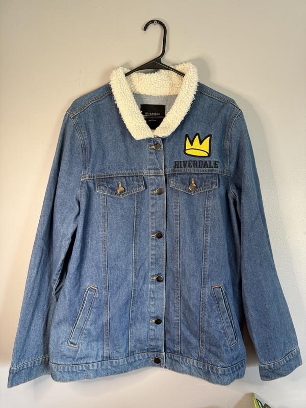 Riverdale Jughead Jones Wuz Here Women’s Size 2XL Sherpa Denim Jacket