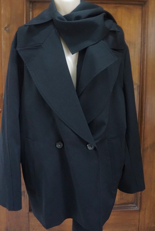 Rohe Virgin Wool Tailoring Scarf (removable) Jacket/Blazer Two Ways To Wear