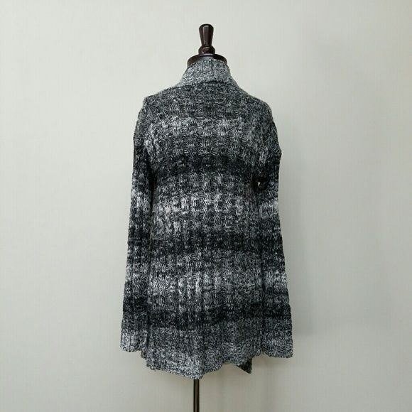Romeo And Juliet Couture Black White Knit Open Shawl Collar Cardigan NWT