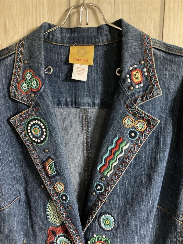Ruby Rd Women's Jean Jacket/Pant Suit Denim Size 10 Embroidery Pockets Button