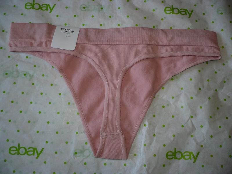 Rue 21 Women's Seamless Ribbed Thong Panties X-LARGE Pastel Pink New