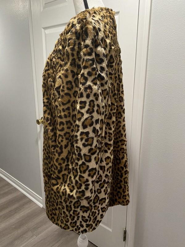 Saks Fifth Avenue Faux Fur Jacket Coat Leopard M/L $295