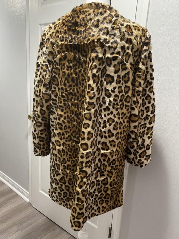 Saks Fifth Avenue Faux Fur Jacket Coat Leopard M/L $295